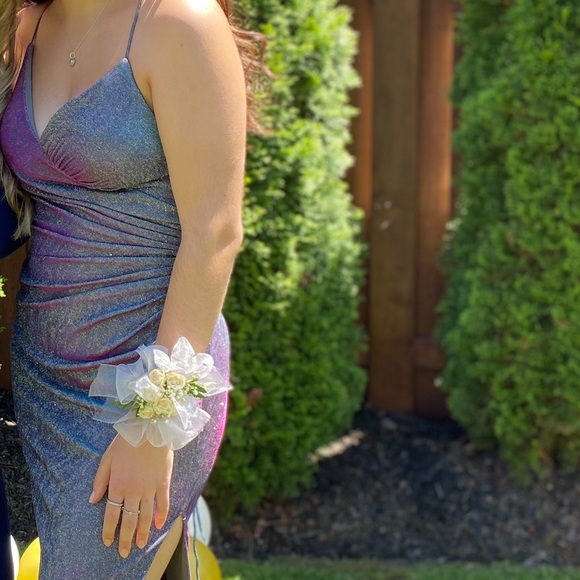 MONA RICHIE PROM DRESS - Picture 3 of 4